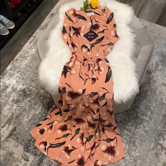 Ava & Viv Dresses & Skirts - NEW! 1X Plus Size AVA & VIV Peachy Pink Floral Belted Sleeveless Dress